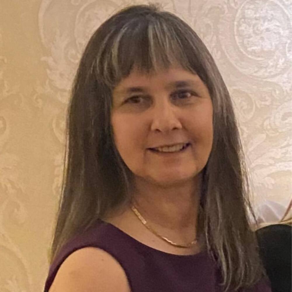 Meet your Posher, Lori